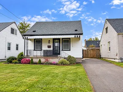 35 NORMANHURST Avenue, Hamilton, ON L8H 5M3