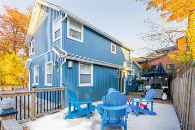 11 Dietrich Crescent, Lambton Shores, On N0m 1t0