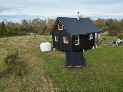 988 Pioneer Road, Merrickville-wolford, On K0g 1n0