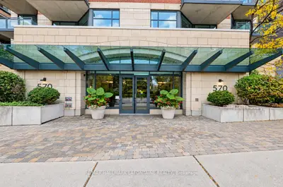 570 Laurier Avenue W 1606, Ottawa Centre, On K1r 1c8