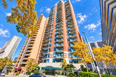 570 Laurier Avenue W 1606, Ottawa Centre, On K1r 1c8