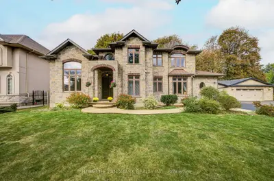 668 Garth Street, Hamilton, On L9c 4k2