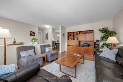 5 West Herrington Court, Crystal Bay - Rocky Point - Bayshore, On K2h 6b9