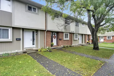 3921d Old Richmond Road, Bells Corners And South To Fallowfield, On K2h 8t9