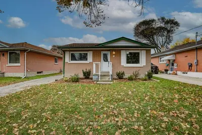 79 Hoffman Street, Waterloo, On N2m 3m8