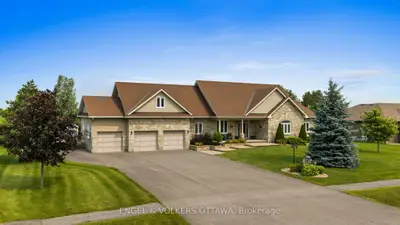 5579 Lombardy Drive, Greely - Metcalfe - Osgoode - Vernon And Area, On K0a 2w0