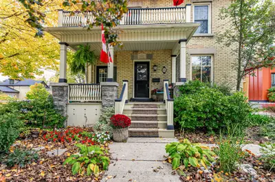 35 Front Street, Stratford, On N5a 4g6