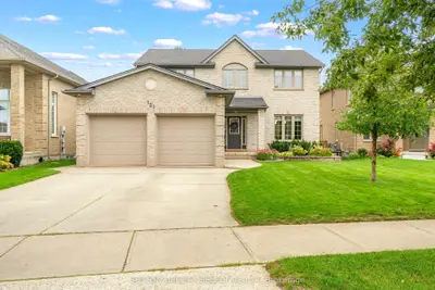 121 Tanoak Drive, London North, On N6g 5a1