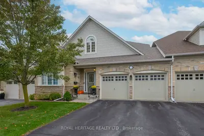 4 Fenton Lane, Port Hope, On L1a 0a3
