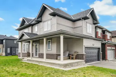 11 Fossa Terrace W, Barrhaven, On K2j 6w4