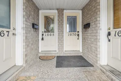 1668 LOCKSLEY Lane, Beacon Hill North - South and Area, ON K1J 1B6