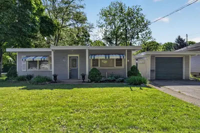 32 GHENT Street, St. Catharines, ON L2N 2C6