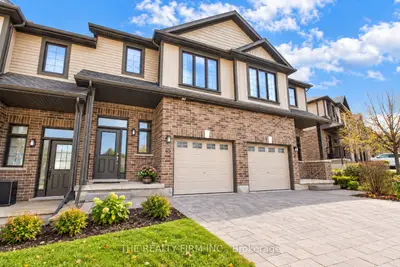 1030 Oakcrossing Gate 45, London North, On N6h 0h1