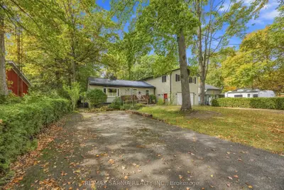 9685 Army Camp Road, Lambton Shores, On N0n 1j3