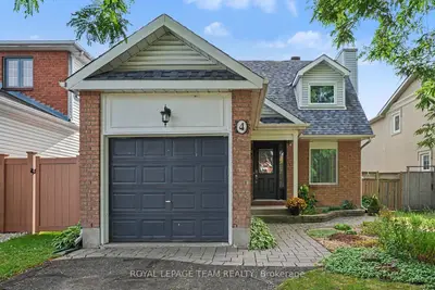 4 Degas Court, Hunt Club - South Keys And Area, On K1g 5s8