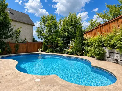 315 Rideau River Place, Waterloo, On N2v 2y5