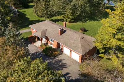 2643 County Rd 13, Prince Edward County, On K0k 2t0