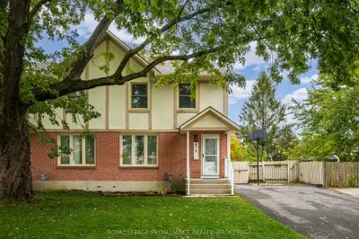 879 Beaconhill Court, Kingston, On K7p 2b1