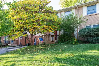 235 HOMESTEAD Crescent, London North, ON N6G 2E7