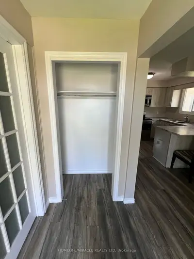10 Trelawn Parkway Upper, Welland, On L3c 1w3