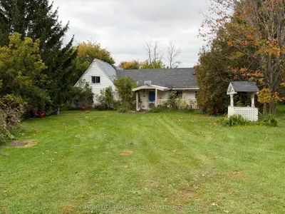 18495 Dundas Street, South Glengarry, On K0c 1s0