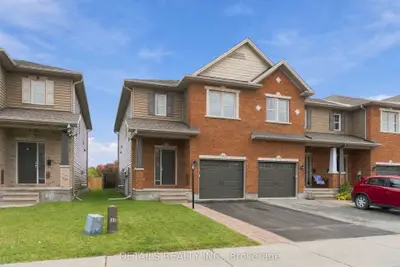 1034 Marconi Avenue, Kanata, On K2w 0c8