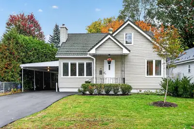 121 St Laurent Boulevard, Manor Park - Cardinal Glen And Area, On K1k 2y2