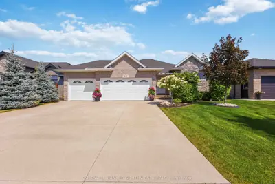 212 Basquiat Crescent, Sarnia, On N7s 0a6