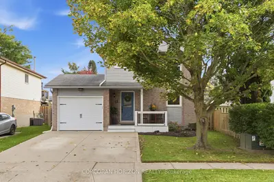11 Sandalwood Drive, Cambridge, On N1p 1a5