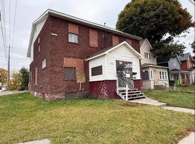 104 Albert Street E, Sault Ste Marie, On P6a 2j1