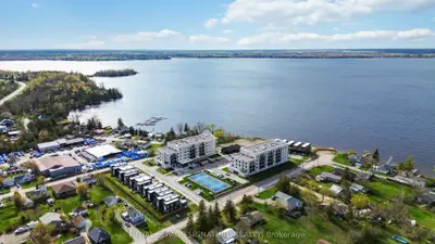 19b West Street N 303, Kawartha Lakes, On K0m 1n0