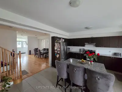 25 Doc Lougheed Avenue, Southgate, On N0c 1b0