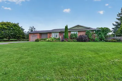 2572 County Rd 1 E, Stone Mills, On K7r 3l2
