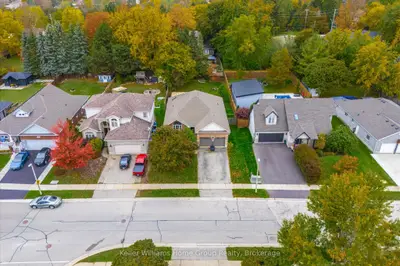 86 York Street E, Centre Wellington, On N0b 2k0