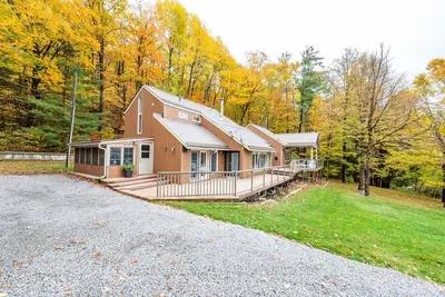 585b Two Mile Trail, Whitewater Region, On K8a 6w3