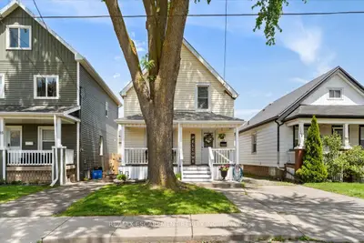 17 Craigmiller Avenue, Hamilton, On L8l 3h9