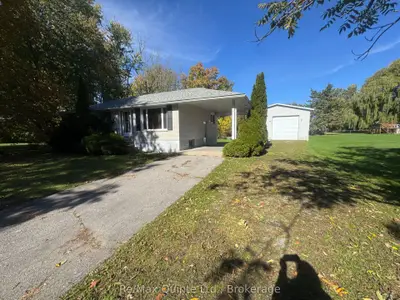 20 Ross Avenue, Quinte West, On K8v 0n4