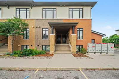 19 Bergeron Private, Orleans - Convent Glen And Area, On K1c 0c2