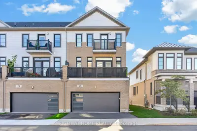 26 Freedom Crescent, Hamilton, On L0r 1w0