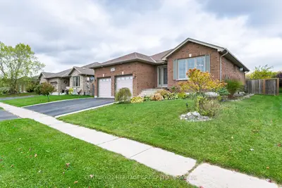 44 Taylor Road, Brant, On N0e 1n0
