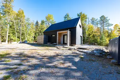 1082 Rapid Road, Whitewater Region, On K0j 2l0