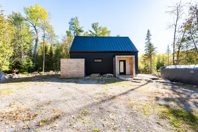 1082 Rapid Road, Whitewater Region, On K0j 2l0