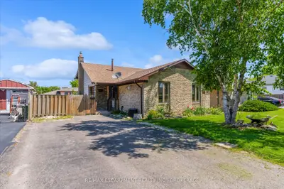 49 Grove Avenue, St. Catharines, On L2p 1c9