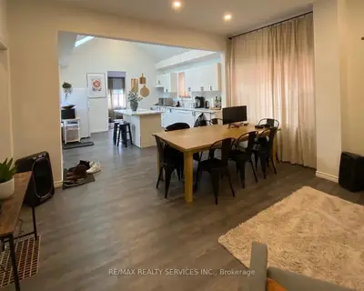 323 Charlton Avenue W, Hamilton, On L8p 2e6