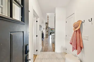 12 Beckwith Lane 303, Blue Mountains, On L9y 0a4