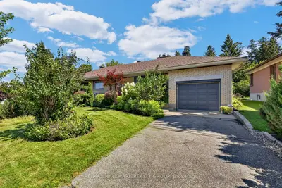 811 Iroquois Road, Mckellar Heights - Glabar Park And Area, On K2a 3n3