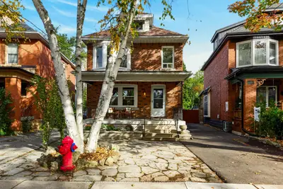 28 North Oval, Hamilton, On L8s 3y6