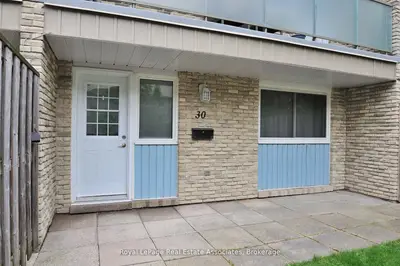 35 Breckenridge Drive 30, Kitchener, On N2b 3h5