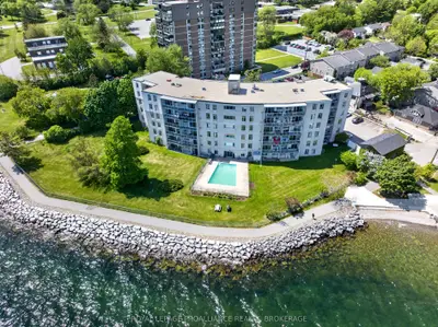 1 Mowat Avenue 403, Kingston, On K7m 1j8