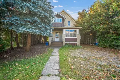 17 Oak Street, Kitchener, On N2g 1l4